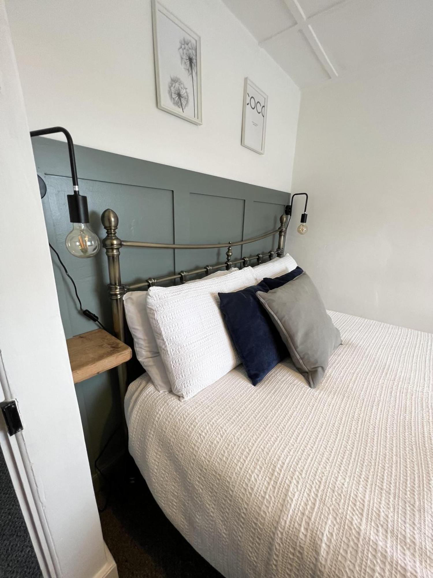 Cosy Two Bedrooom Cottage Set In A Dorset Village Sturminster Newton Dış mekan fotoğraf