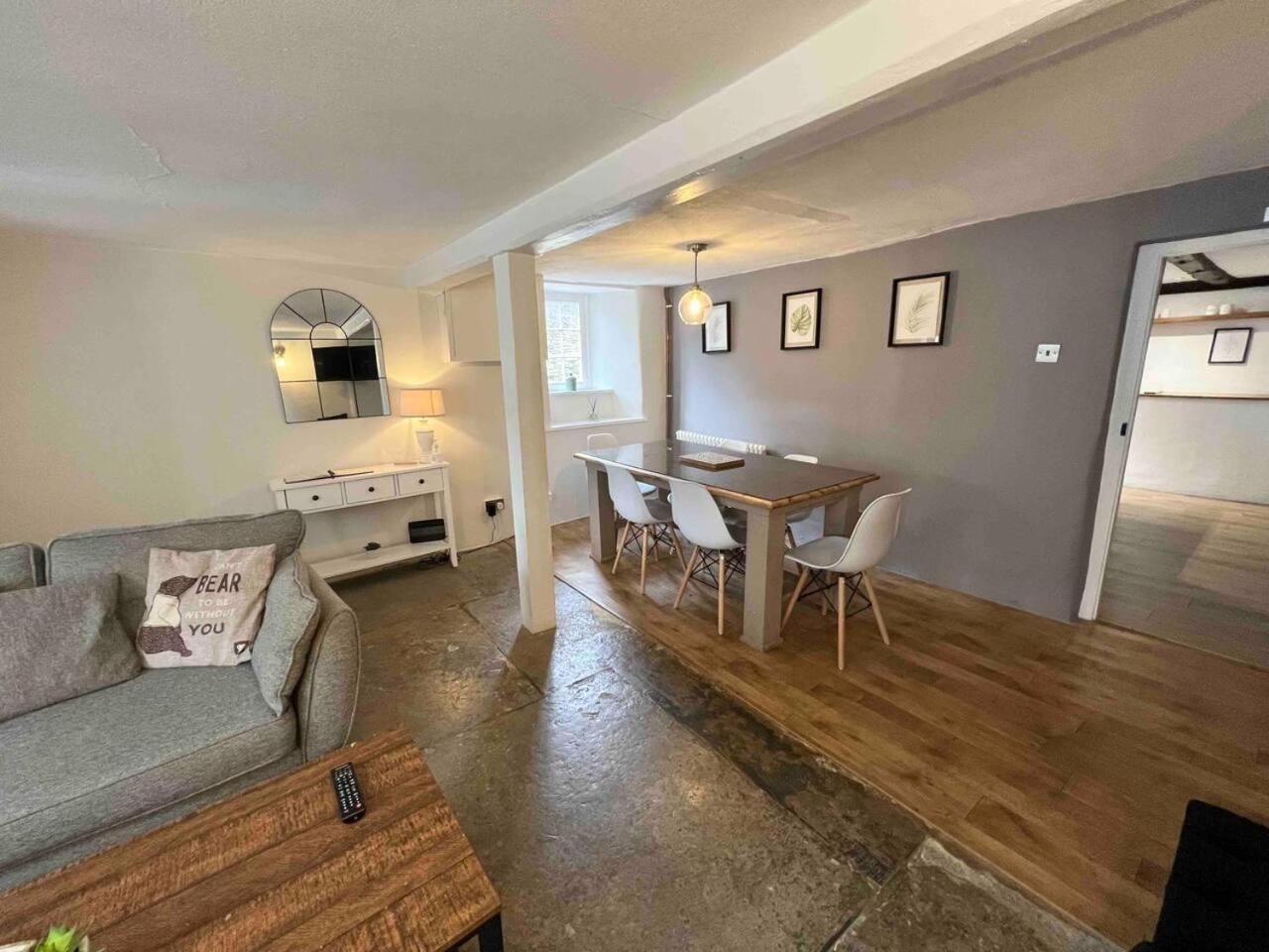 Cosy Two Bedrooom Cottage Set In A Dorset Village Sturminster Newton Dış mekan fotoğraf